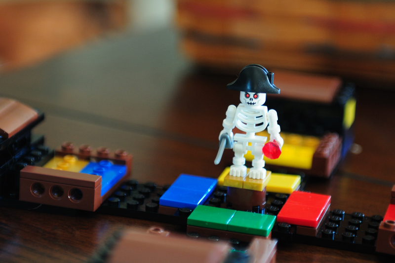 10.05.06 - Pirate Code Lego Game