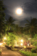 Full Moon - Langkawi, Malaysia by JL 2009