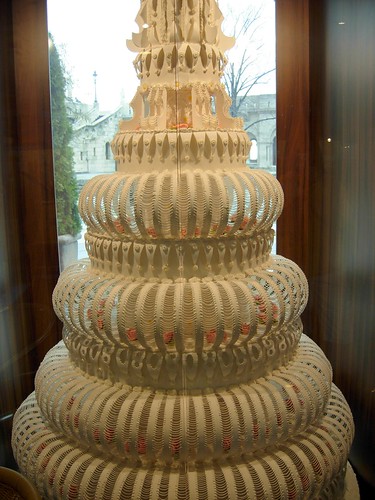 Biggest wedding cake ever
