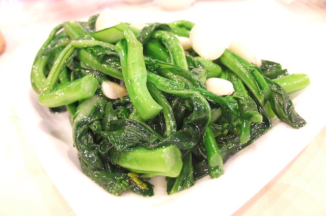 Stir Fried Choi Sum with Garlic
