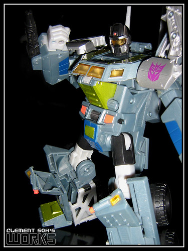 Transformers Universe Onslaught