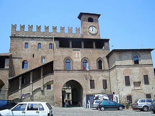 Palazzo del Podestà XIIIème siècle.