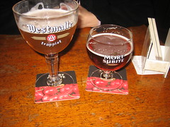 2008-12-20_71_beers_at_mort_subite