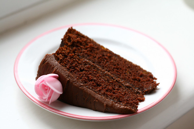 light chocolate cake3