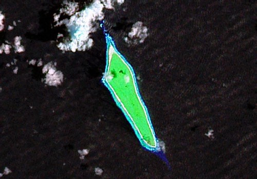 Flint Island - Landsat Image S-05-10_2000 (1 - 650 meters)