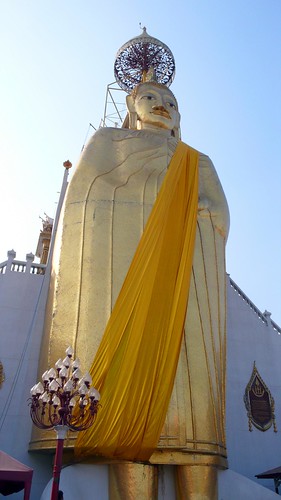 40 foot standing buddha