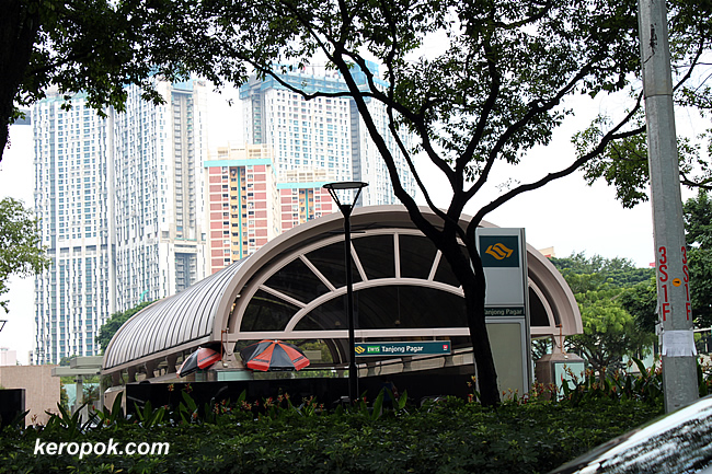 Tanjong Pagar MRT Station