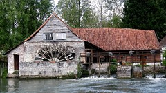 Maintenay : le moulin / the watermill