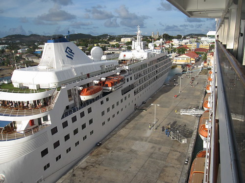Cruise ships docking