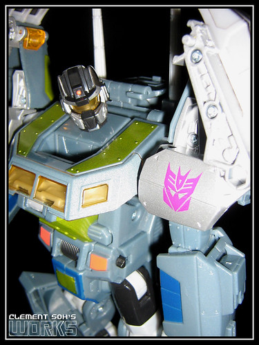 Transformers Universe Onslaught