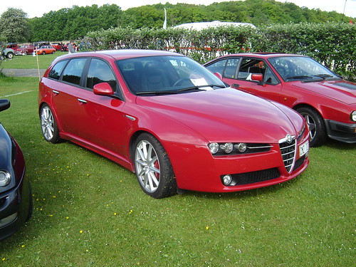 Alfa Romeo 159 SW a photo on Flickriver