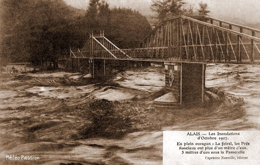 prairie du Foiral inondée à Alès en octobre 1907