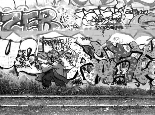 yoda graffiti wall | black & white. star wars. www.kristinwalldesigns.com