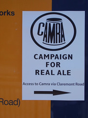 Camra This Way (flickr)