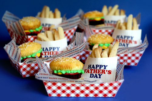 Hamburger Brownie Burger Cupcakes & Cookie Fries