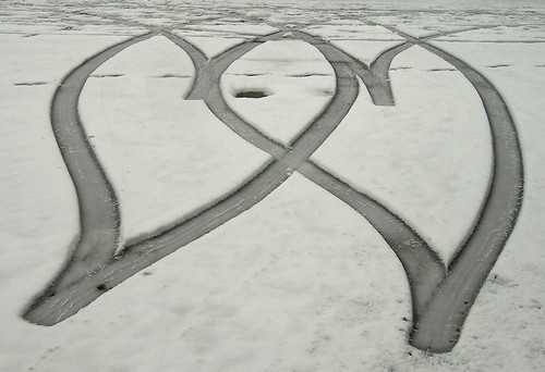 Long shadows · scroll bracket · 2 hearts in the snow 