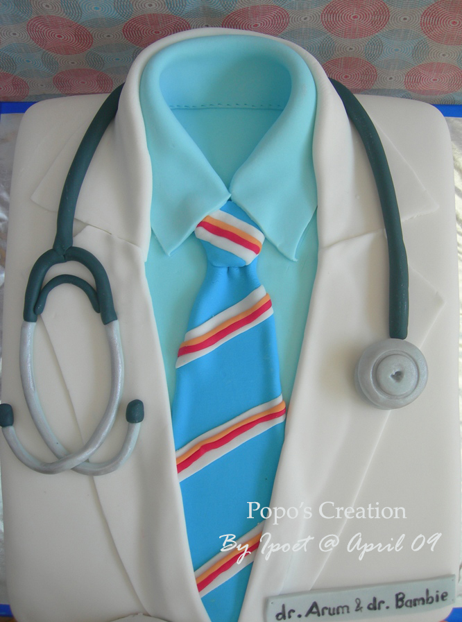Cake for dr. Arum and dr. Bambie