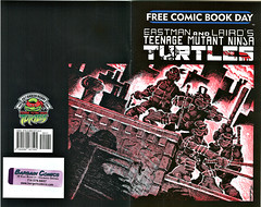 "Teenage Mutant Ninja Turtles" Volume 1. #1 / 25th anniversary printing { F.C.B.D. } entire wrap-around cover by Kevin Eastman & Peter Laird (( 2009 ))