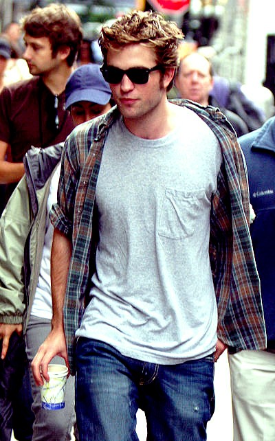 Remember Me sexy Robert Pattinson
