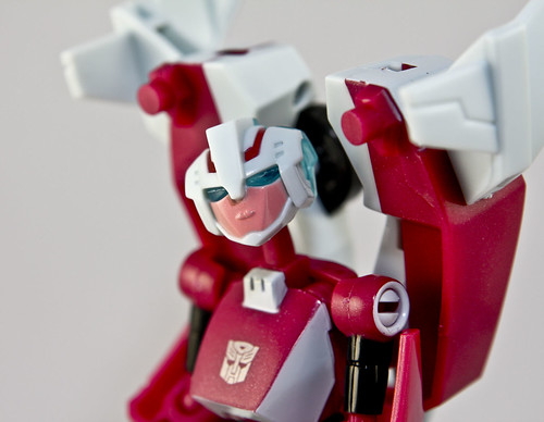 plastic crack | a transformers blog: tf animated Archives