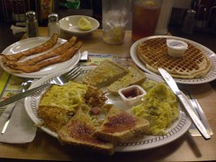 Grubbin' at the Waffle House - Columbus, OH