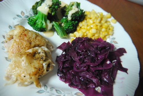 Chicken, broccoli, corn and braised red cabbage