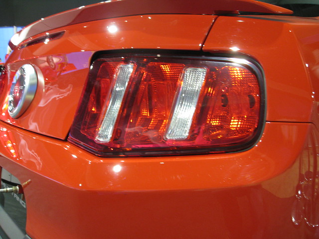ford mustang 2009 coupe taillight