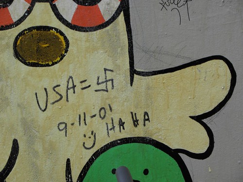 Anti-USA grafitti