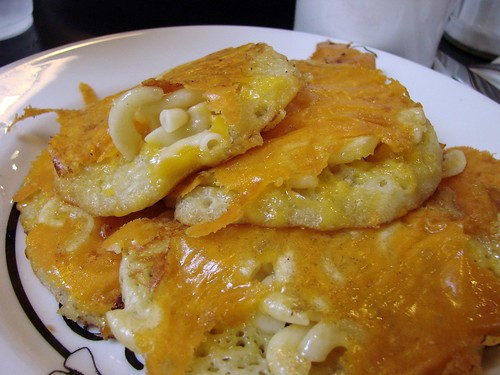 Mac & Cheese Pancakes