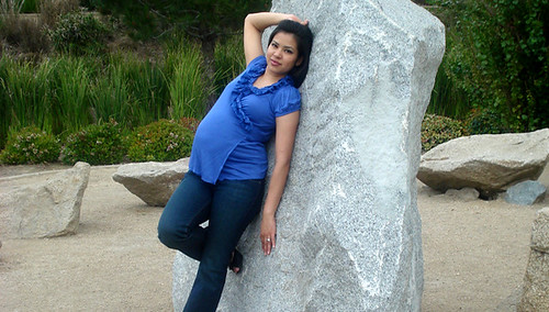 pregnant woman wearing jeans and top