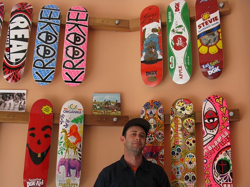 Park Delicatessen 2009 edition (Skateboards/Flowers/Dry Goods) - Mike - 1