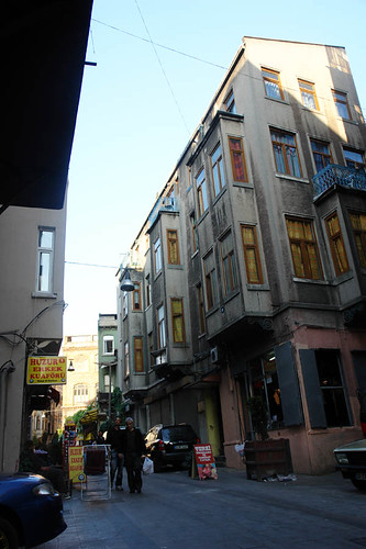 Halas Sokak (Beyoglu)