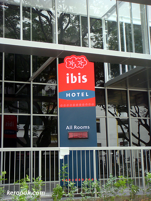 Ibis Hotel at Bencoolen Street.