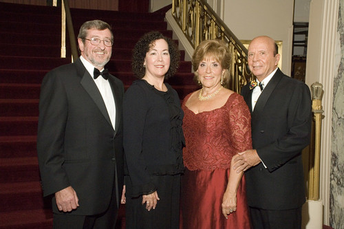 Ed Miller, member, Board of Directors, The Feinstein Institute for Medical Research, and his wife, Carole.