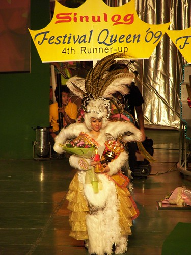 Sinulog Festival Queen 2009 by you.