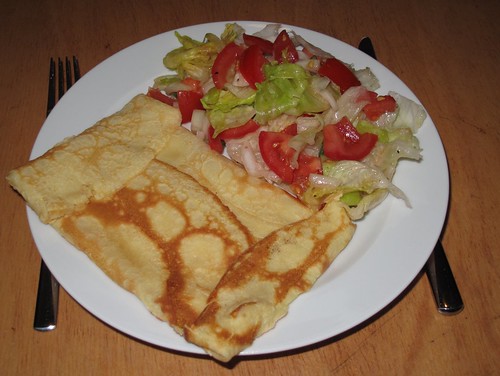 Schinken-Käse-Crêpes mit Salat | Gourmandise