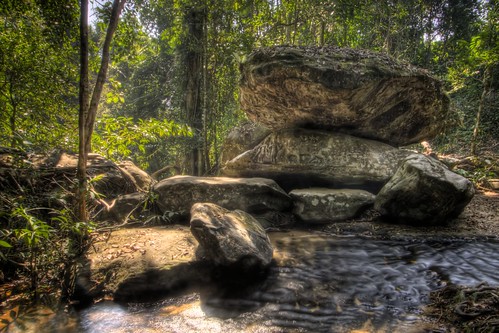 Boulders on the Stung Kbal Spean