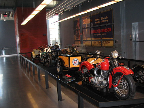 Harley Davidson Museum (Milwaukee) 009 (16-Apr)