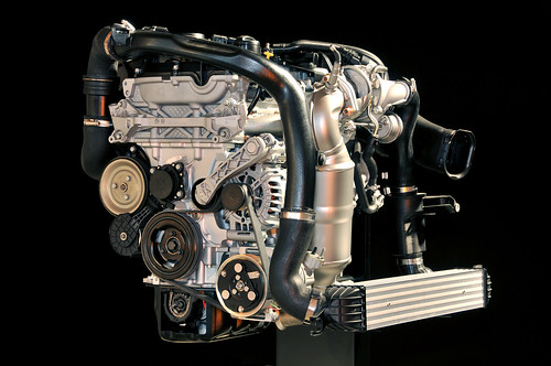 MINI Countryman Cooper S Engine