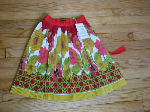 vintage apron-flower pattern