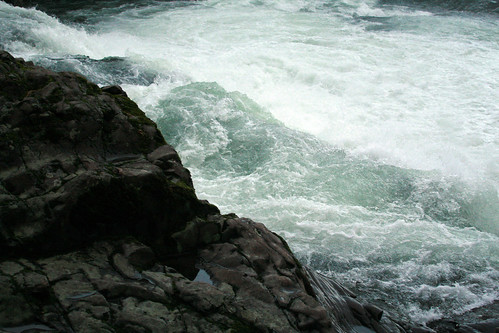 river_falls_above