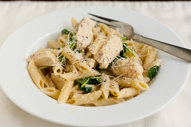 Lemony Penne with Chicken and Arugula