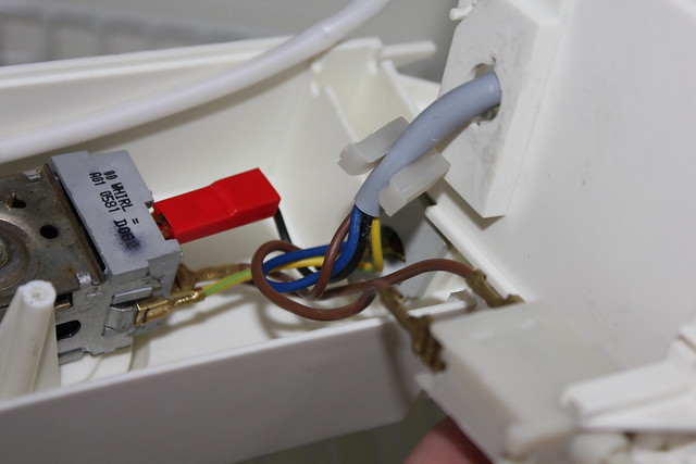 Fridge Thermostat deactivate.  The Homebrew Forum - Homebrewing