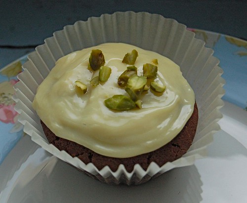 chocolate mini cupcake with white chocolate icing