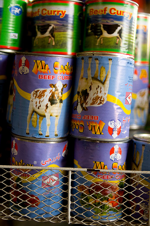 Tinned beef curry at Mae Hong Son's market