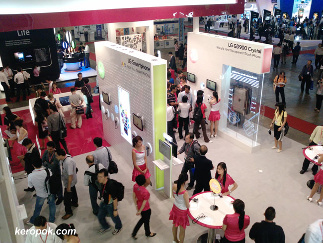 LG Booth @ CommunicAsia