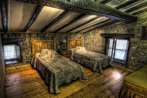 Cabaña de Piedra La Silla de la Reina -Treceño - Cantabria - Dormitorio 1