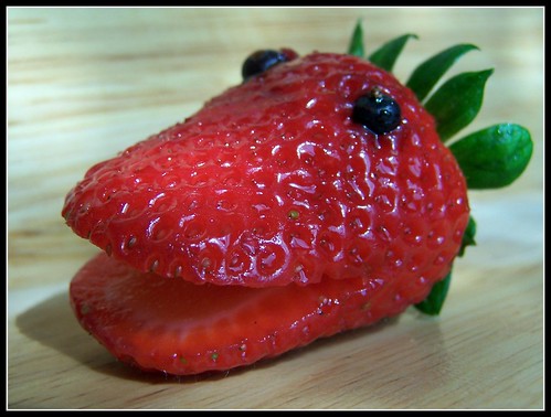 Eat me… if you can (Strawberry face)
