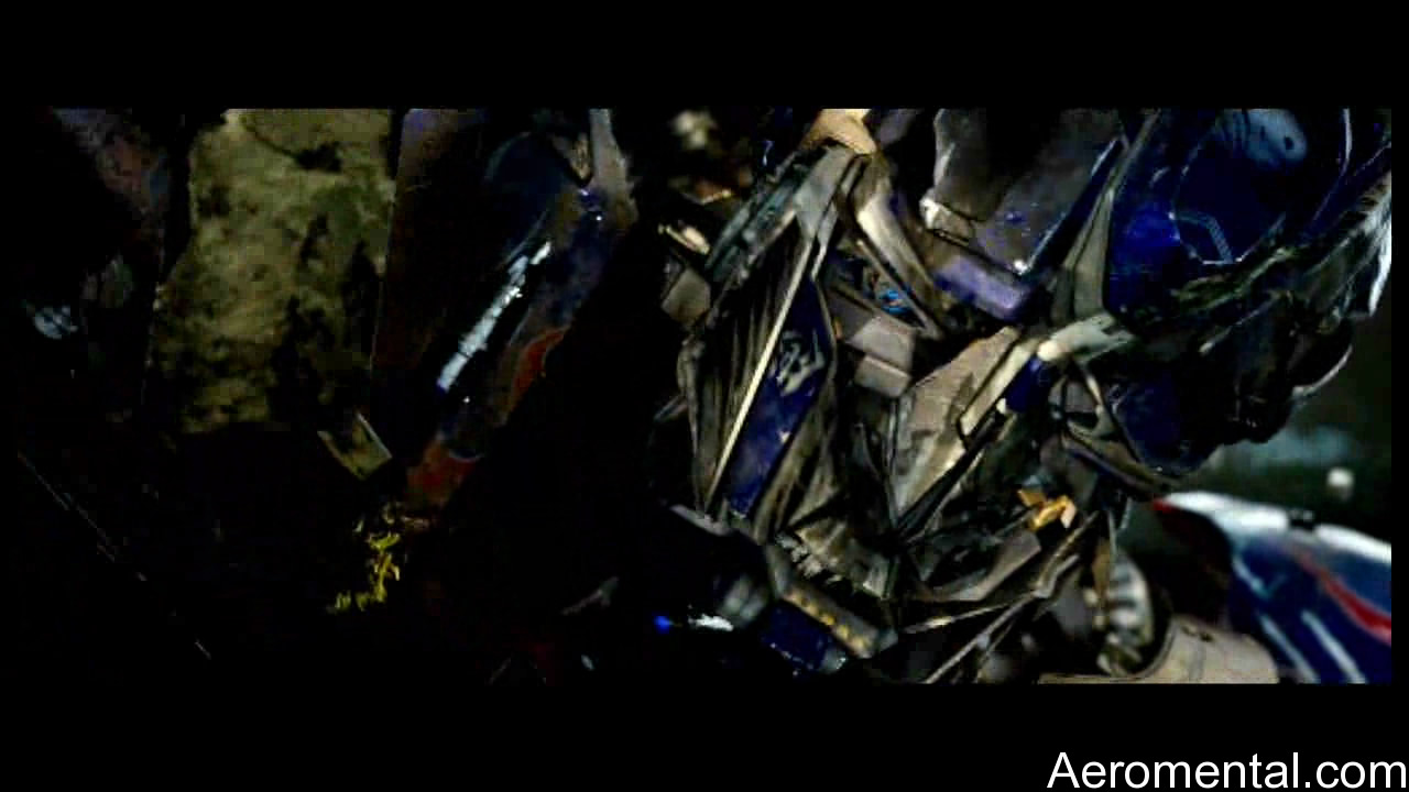 Transformers 2 Optimus herido