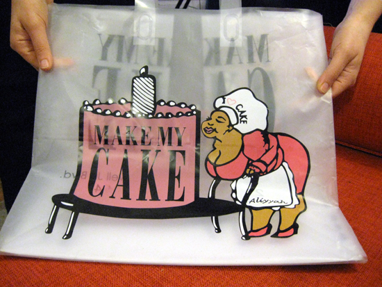 Cake Bag (Click to enlarge)